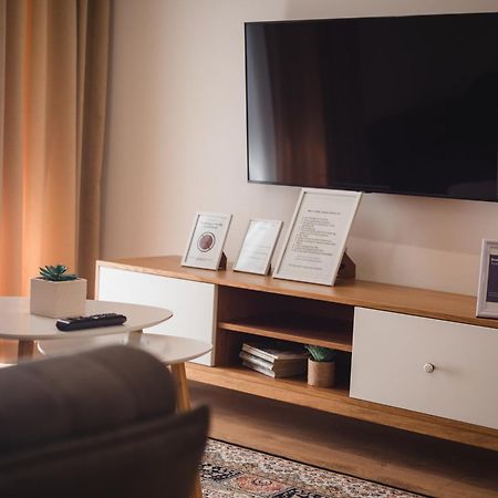 Tam Skanderbeg Square Serviced City Center Apartment No1 Tirana Exteriör bild