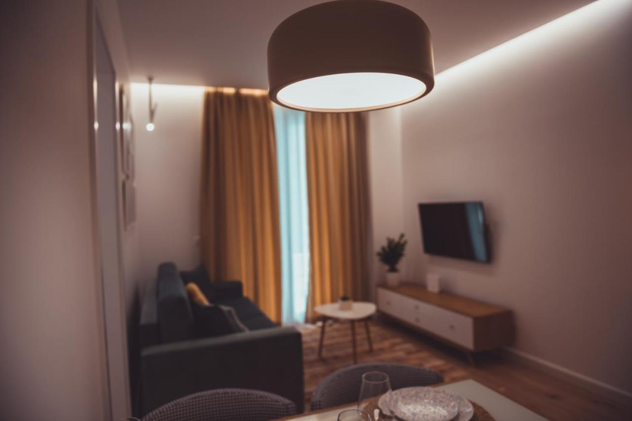 Tam Skanderbeg Square Serviced City Center Apartment No1 Tirana Exteriör bild
