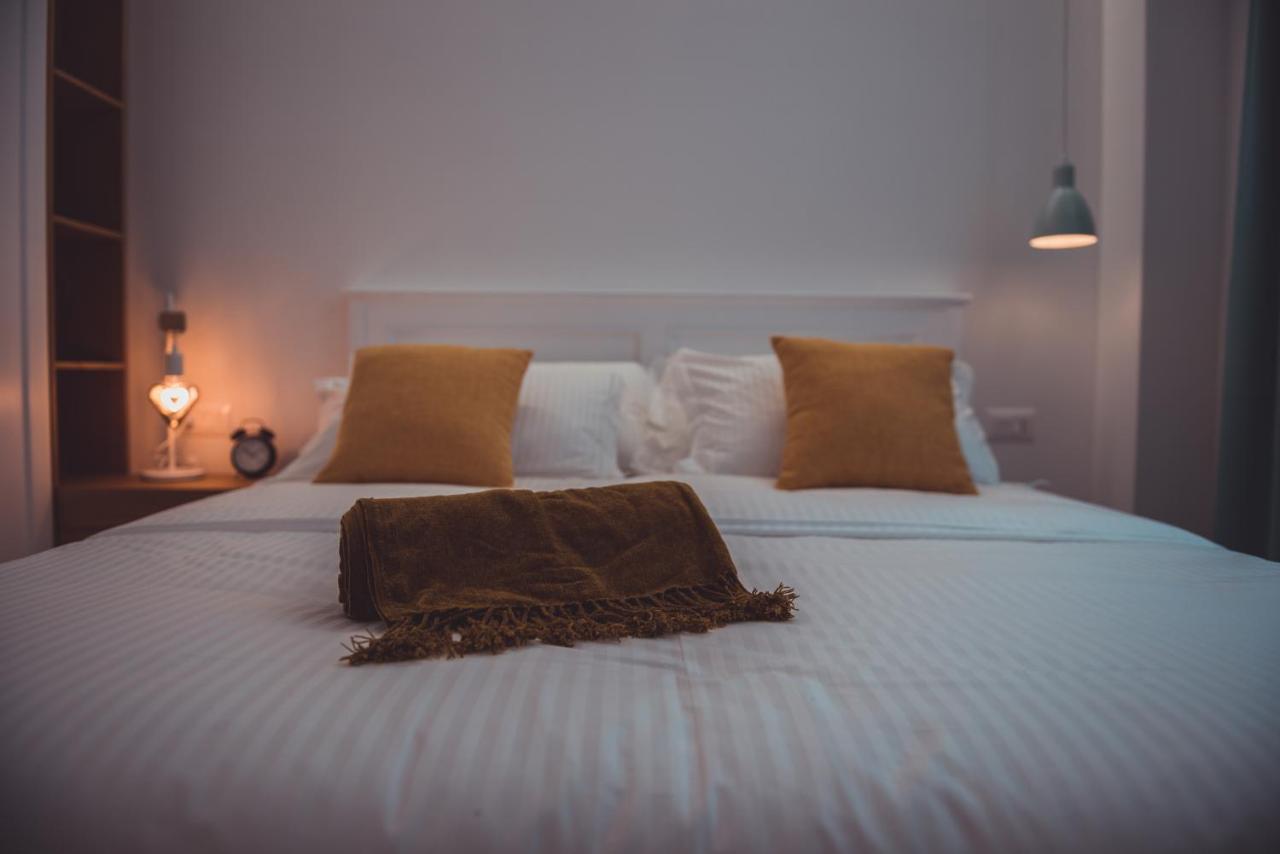 Tam Skanderbeg Square Serviced City Center Apartment No1 Tirana Exteriör bild