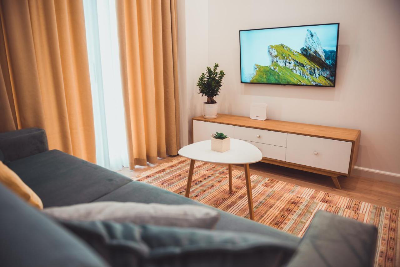 Tam Skanderbeg Square Serviced City Center Apartment No1 Tirana Exteriör bild