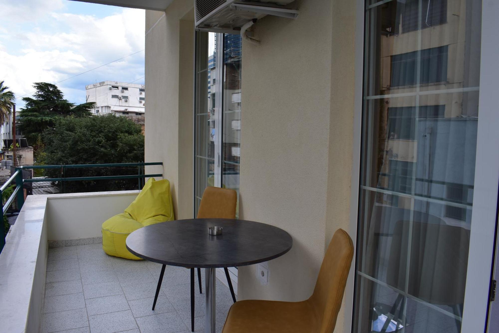 Tam Skanderbeg Square Serviced City Center Apartment No1 Tirana Exteriör bild